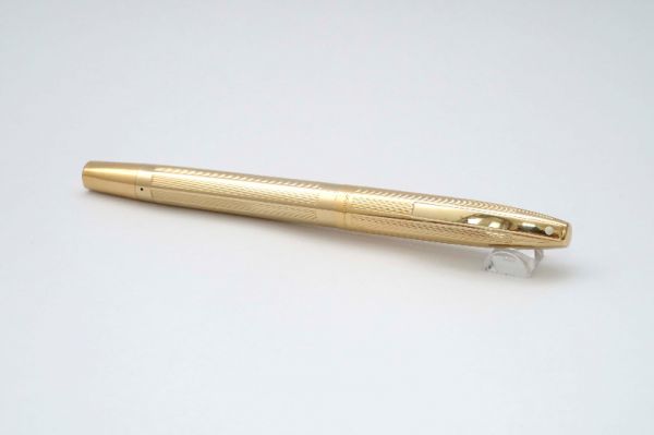 Sheaffer-Imperial-Triumph-Gold-Filled-Touchdown-6.jpg