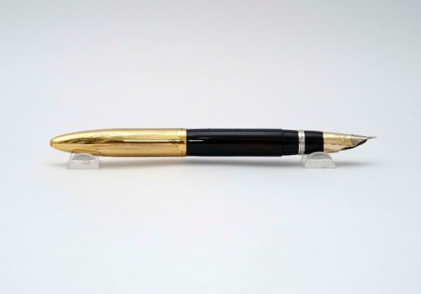 Sheaffer-Lifetime-1943-Tuckaway-Gold-Filled-Cap-8.jpg