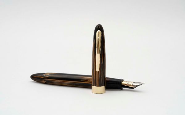 Sheaffer-Lifetime-Golden-Brown-Vacuum-Filler-2.jpg
