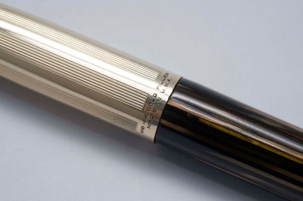 Sheaffer-Lifetime-Tuckaway-Gold-Filled-Cap-&-Brown-Striated-Vacuum-Filler-4.jpg