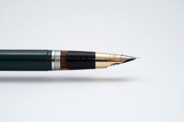 Sheaffer-Sentinel-TM-Touchdown-Blue-Gold-Filled-Cap-5.jpg