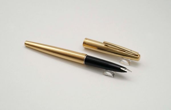 Sheaffer-Stylist-Gold-Filled-Steel-Nib-3.jpg