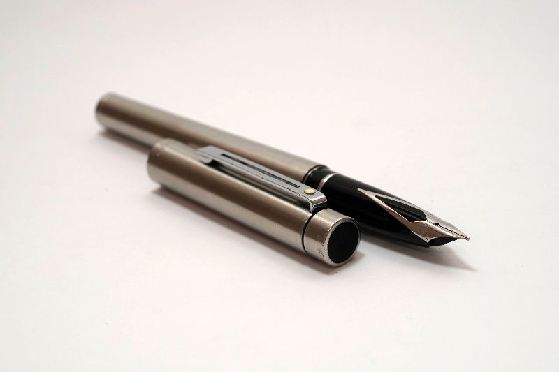 Sheaffer-Targa-1001-Brushed-Stainless-Steel-1.jpg