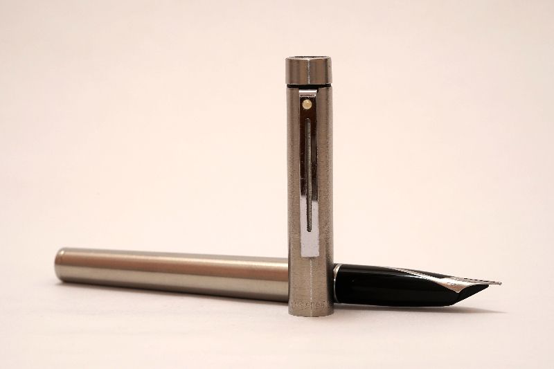 Sheaffer-Targa-1001-Brushed-Stainless-Steel-2.jpg