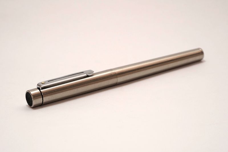 Sheaffer-Targa-1001-Brushed-Stainless-Steel-5.jpg