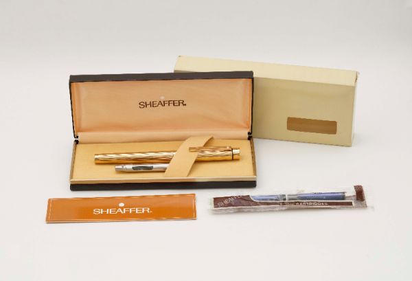 Sheaffer-Targa-1005-Gold-Electroplated-2.jpg