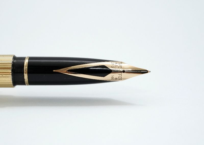 Sheaffer-Targa-1005-Gold-Fluted-4.jpg
