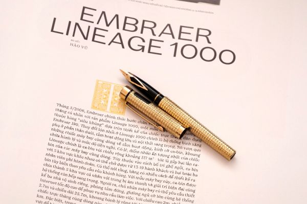 Sheaffer-Targa-1007-Gold-Plated-Geometric-1.jpg