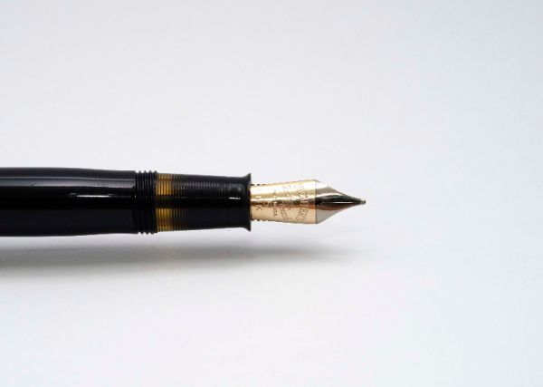 Sheaffer-Touchdown-Admiral-Black-Celluloid-5.jpg