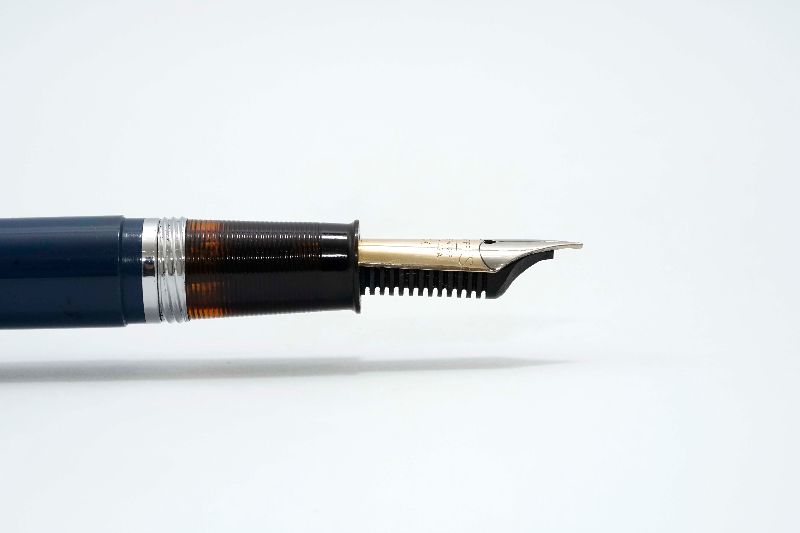 Sheaffer-Touchdown-Statesman-Persian-Blue-4.jpg