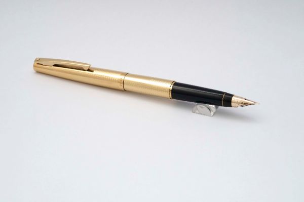 Sheaffer-Triumph-727S-12K-Gold-Filled-5.jpg