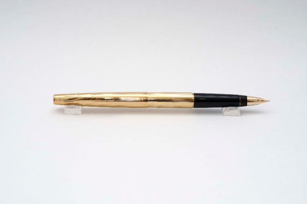 Sheaffer-Triumph-727S-12K-Gold-Filled-8.jpg
