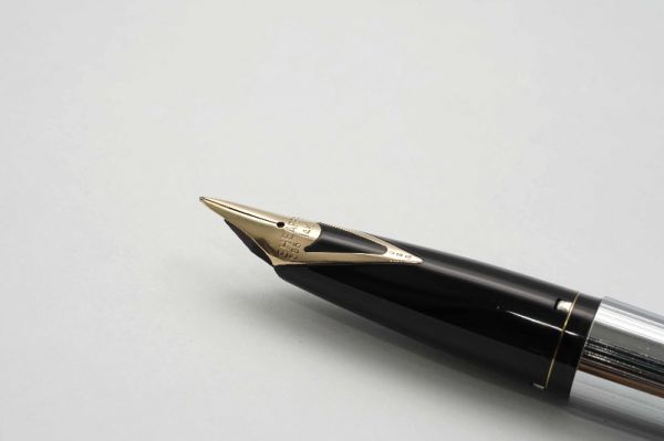 Sheaffer-Triumph-Imperial-506XG-Straight-Lined-Chrome-6.jpg