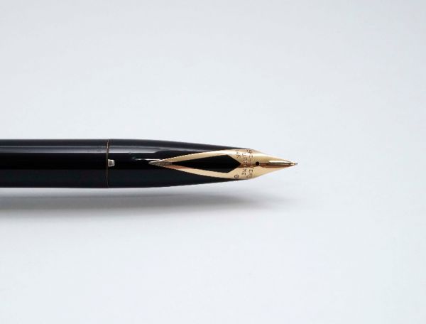 Sheaffer_Imperial_IV_Lifetime_Black_Cartridge_Version_6.jpg