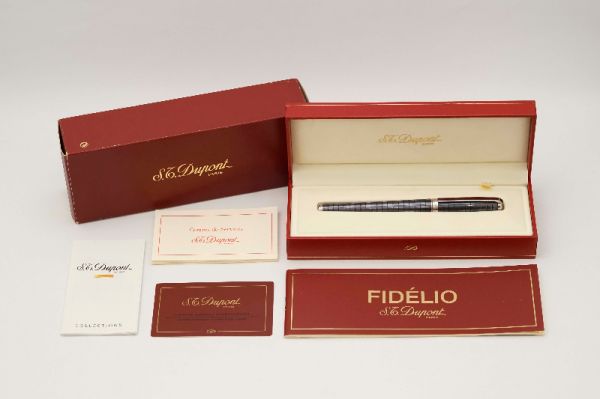 ST-Dupont-Fidelio-Anthracite-2.jpg