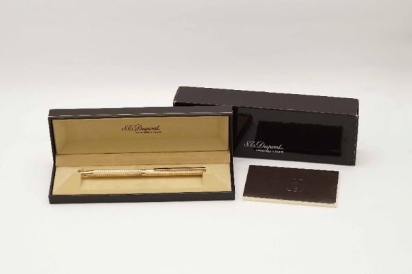 STDupont-Classic-Gold-Plated-Barleycorn-Ballpoint-2.jpg