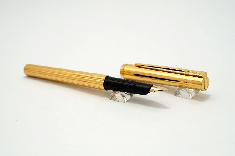 STDupont-Classique-Vermeil-Gold-Plated-6.jpg