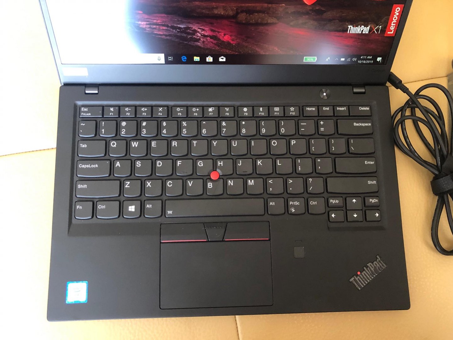Thinkpad X1 g6 24.jpg