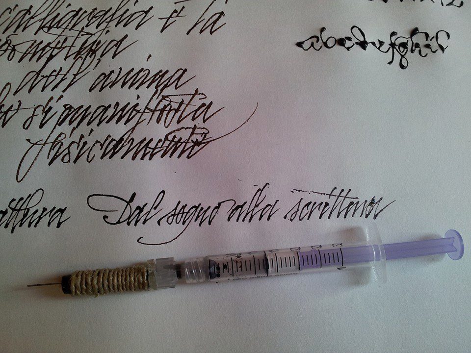 unusual-calligraphy-tools-ernesto-casciato-calligraphy-calligraphy-masters-siringa-pen.jpg