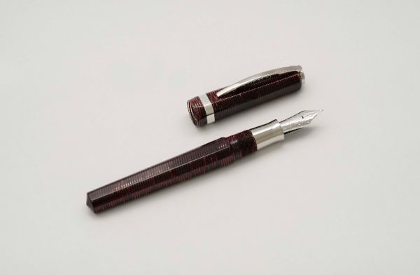 Visconti-Red-Wall-Street-23K-Palladium-10.jpg