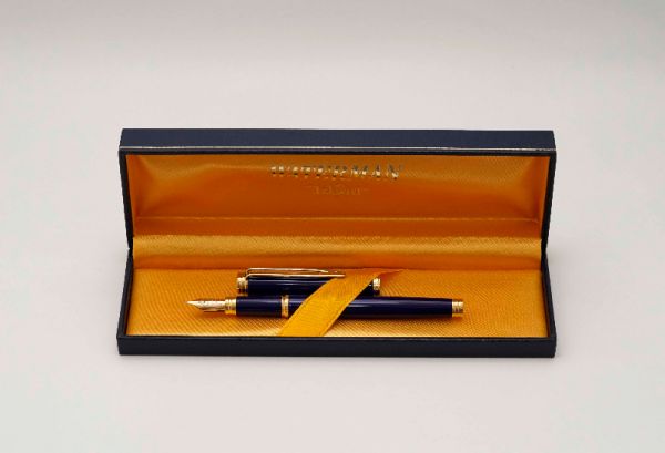 Waterman-Ideal-Gentleman-Blue-Lacquer-3.jpg