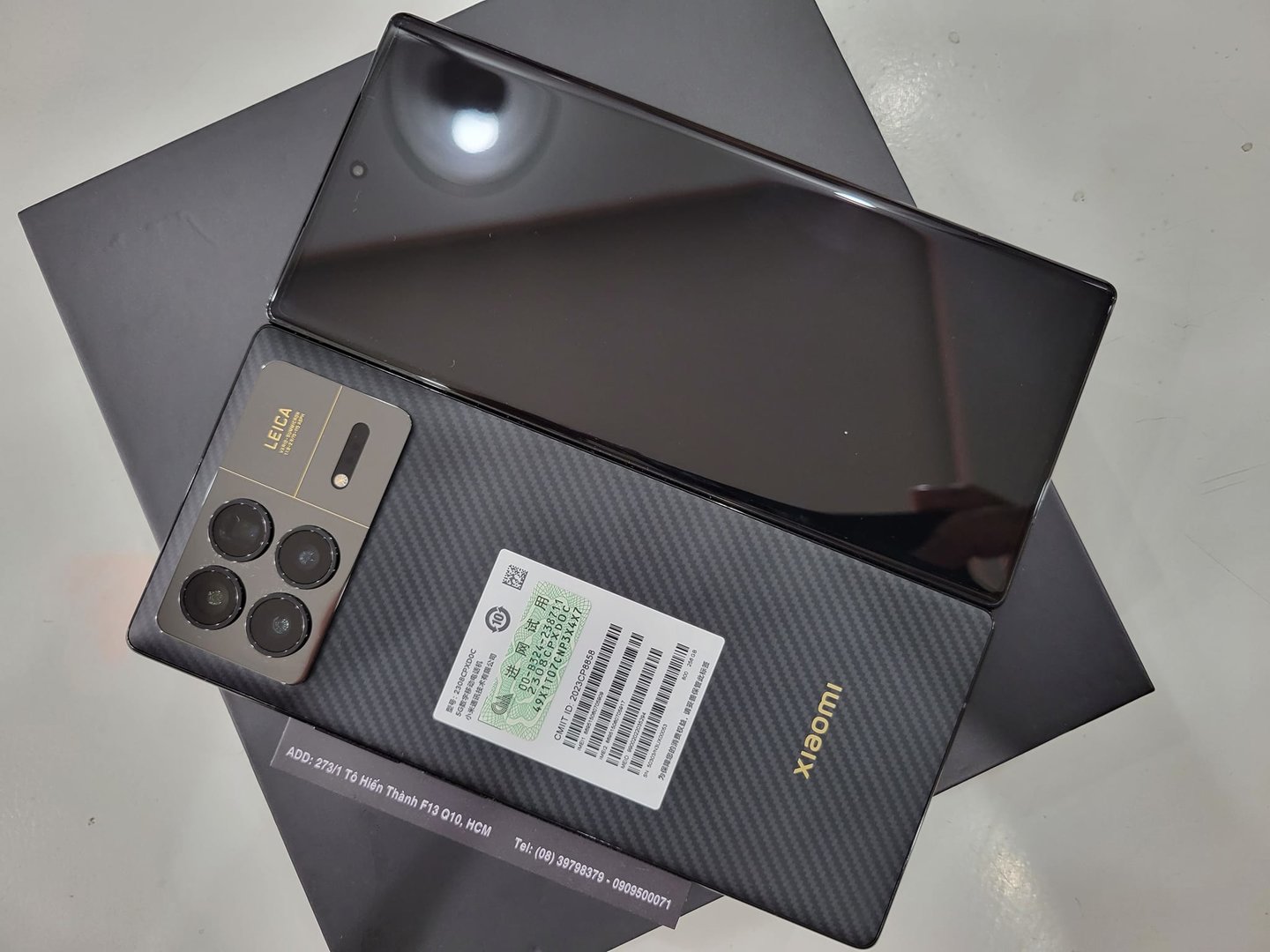 Xiaomi Mix Fold 3 carbon 5.jpg