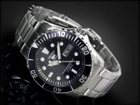 seiko-diver-5-sports-automatic-snzf17k1_48239.jpg