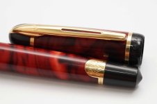 Waterman-Phileas-Red-Marble-5.jpg