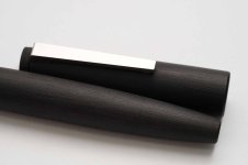 Lamy-2000-Matte-Black-5.jpg