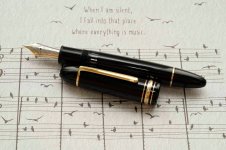 Montblanc-Meisterstuck-149-Classic-Black-Resin-5.jpg