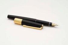 Pilot-Custom-Grandee-22K-AGM-2.jpg