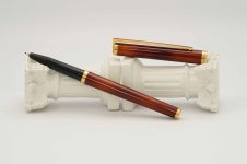 ST-Dupont-Classic-Tortoiseshell-Lacquer-De-Chine-Rollerball-1.jpg
