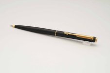 Parker-Arrow-Matte-Black-4.jpg