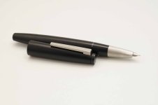 Lamy-2000-Matte-Black-2.jpg