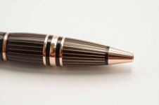 Montblanc-Starwalker-Red-Gold-Metal-Ballpoint-Pen-5.jpg