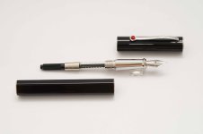 ST-Dupont-Mon-Karl-Lagerfeld-Black-Lacquer-Palladium-5.jpg