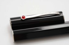 ST-Dupont-Mon-Karl-Lagerfeld-Black-Lacquer-Palladium-4.jpg