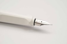 Lamy-Safari-White-Panda-Gift-Set-4.jpg