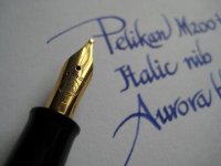 Pelikan-tradition-Italic-nibampAurora-blue-ink-03_resize_zps1b318767.jpg