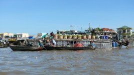 floating market1.JPG