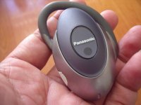 tai nghe.jpg tai nghe.jpg