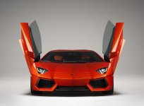 Lamborghini-Aventador-LP7004-54.jpg