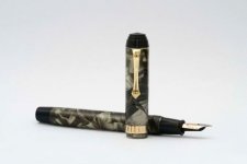 Sheaffer-WASP-Green-Marble-2.jpg