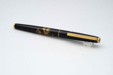 Pilot-Namiki-Maki-e-Dragon-7.jpg
