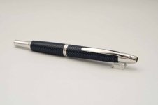 Pilot-Capless-Vanishing-Point-Blue-Carbonesque-5.jpg