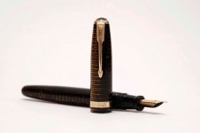 Parker-Vacumatic-Golden-Brown-Pearl-2.jpg