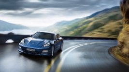 porsche-panamera-21.jpg