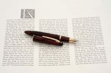 Sheaffer-Lifetime-Soverign-II-Triumph-Brown-Pearl-Vacuum-Filler-1.jpg