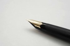 Montblanc-220-Classic-Matte-Black-5.jpg