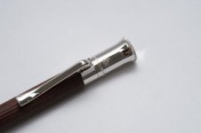 Grafvon-Faber-Castell-Classic-Platinum-Brown-Pernam-Wood-2.jpg